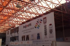 istanbul fuar merkezi aymod giriş biletleme arkası duvar reklamı + ginder reklam çalışması  - 5